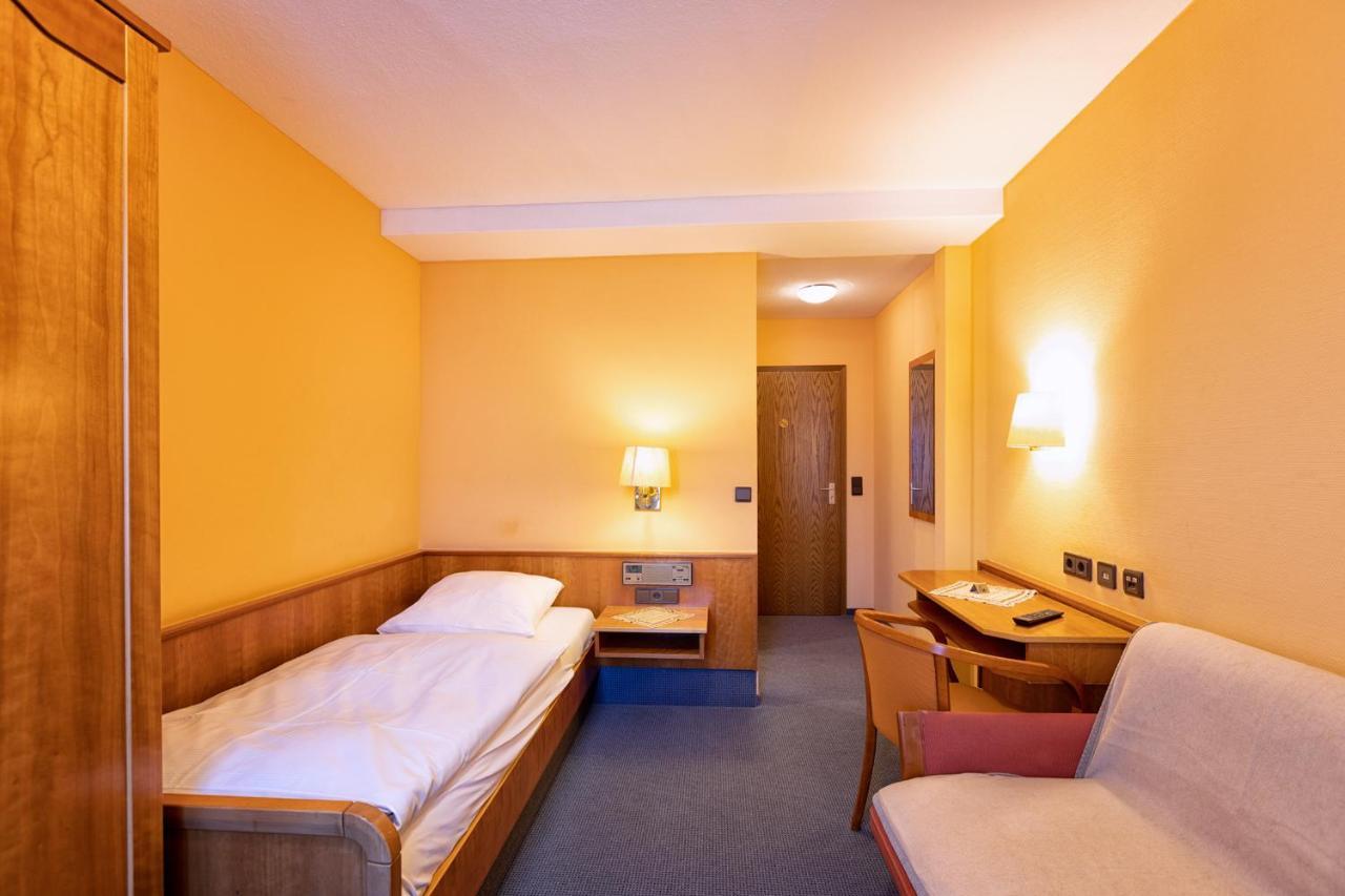 Hotel-Restaurant Weinhaus Grebel Κόμπλεντς Εξωτερικό φωτογραφία