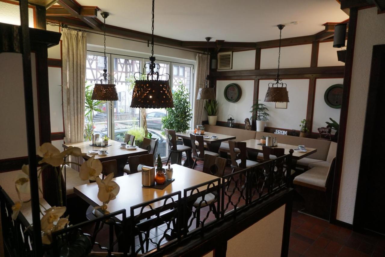 Hotel-Restaurant Weinhaus Grebel Κόμπλεντς Εξωτερικό φωτογραφία